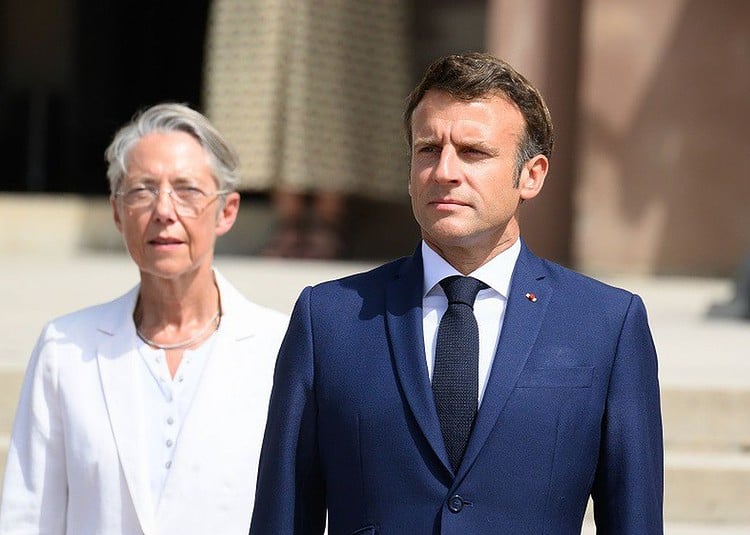 Emmanuel Macron confirme Elisabeth Borne à Matignon